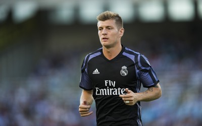 香蕉体育热评-世界杯小组赛历史回顾