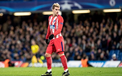 香蕉体育动态-佩里西奇爆射破门怒吼